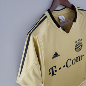 Bayern München Home Jersey 2004 Retro