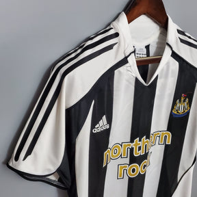 Newcastle Home Jersey 05/06 Retro