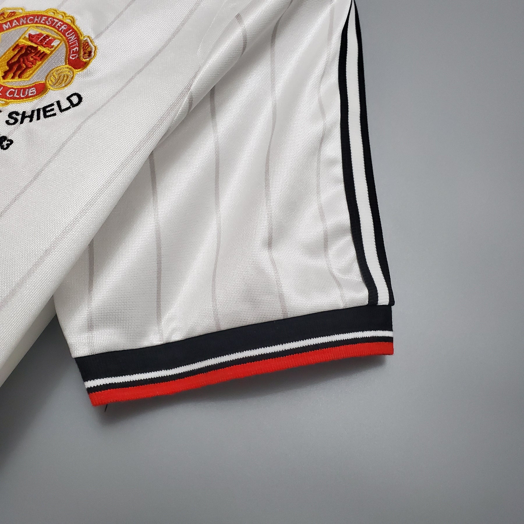 Manchester United Away Jersey 1983 Retro