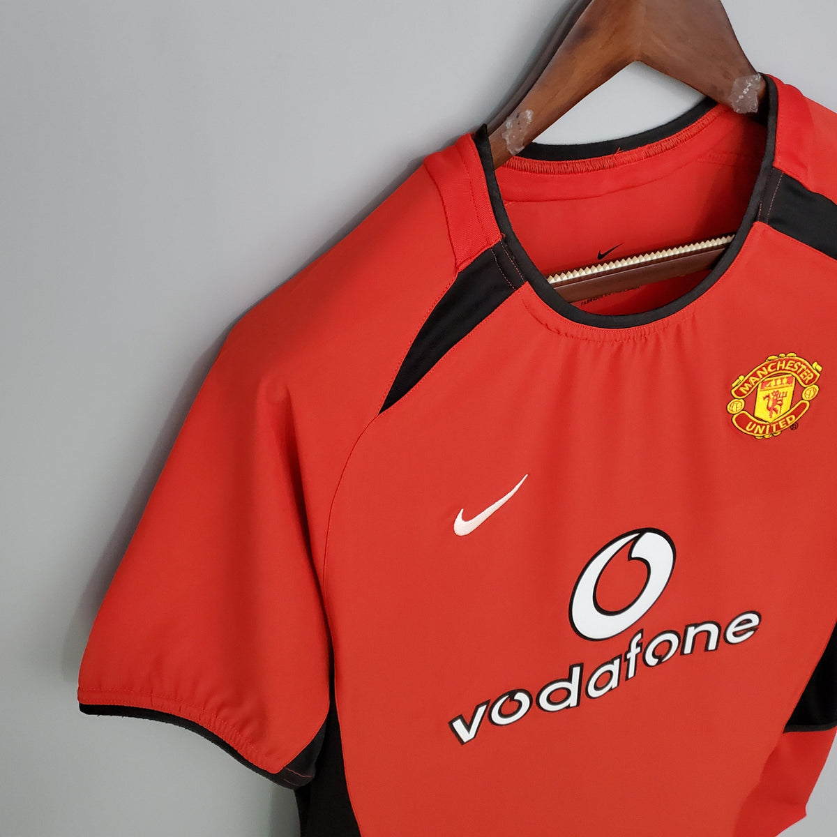 Manchester United Home Jersey 02/04 Retro