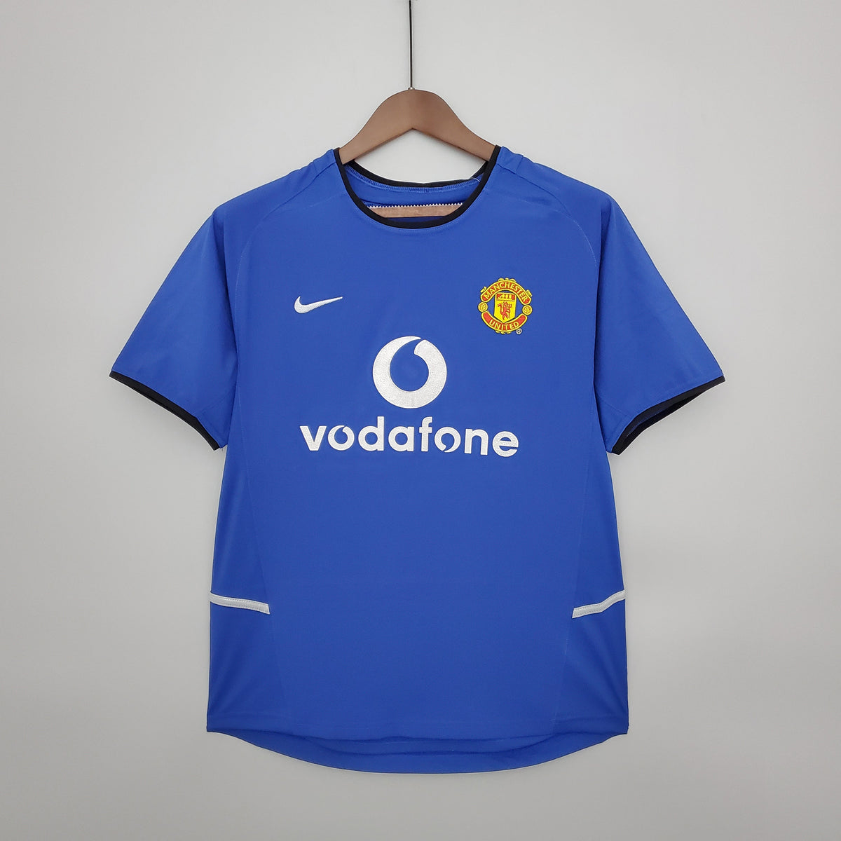 Manchester United Away Jersey 02/04 Retro