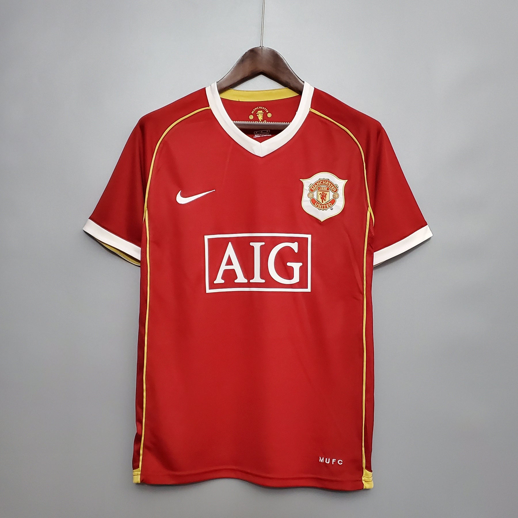 Manchester United Home Jersey 06/07 Retro