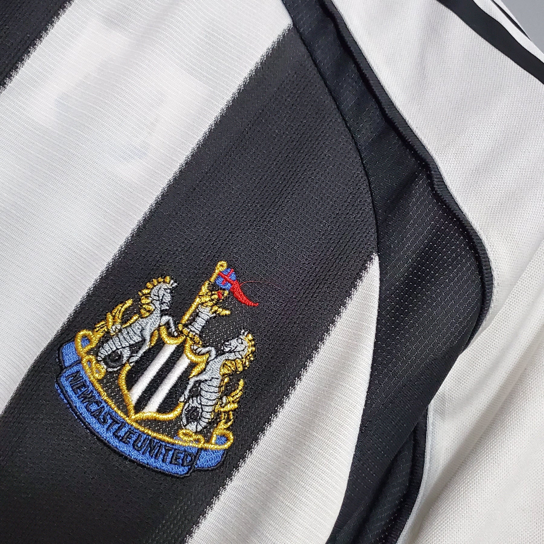 Newcastle Home Jersey 05/06 Retro