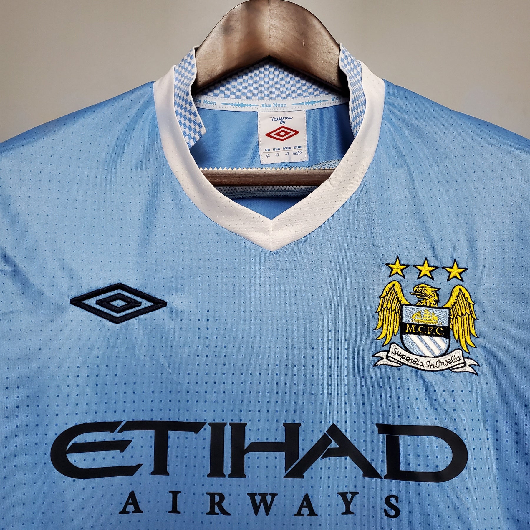 Manchester City Home Jersey 11/12 Retro