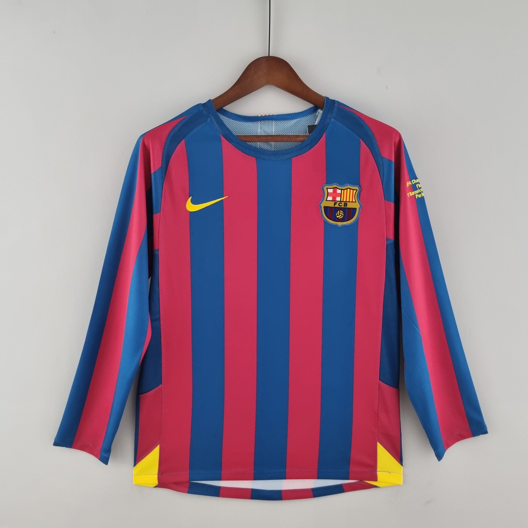 Barcelona Home Jersey 05/06 Retro Long Sleeve