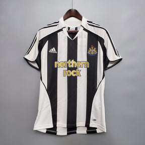 Newcastle Home Jersey 05/06 Retro