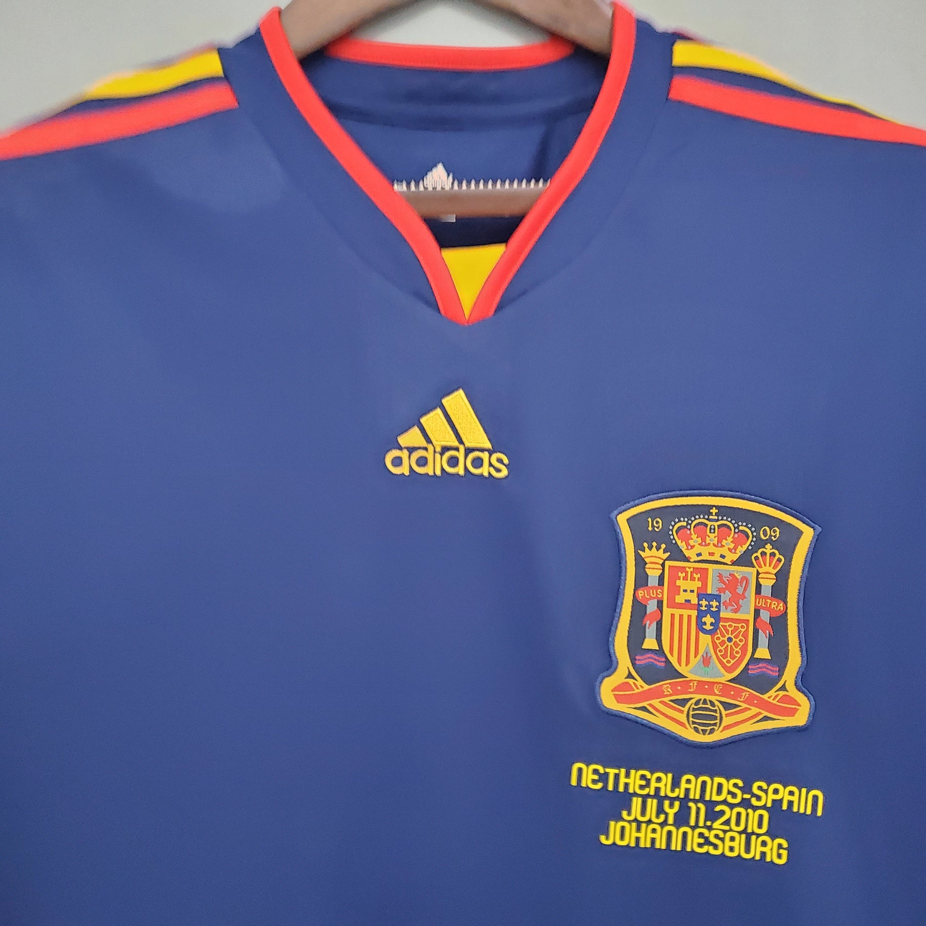 Spain Mundial Home Jersey 2010 Retro