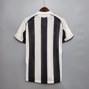 Newcastle Home Jersey 05/06 Retro