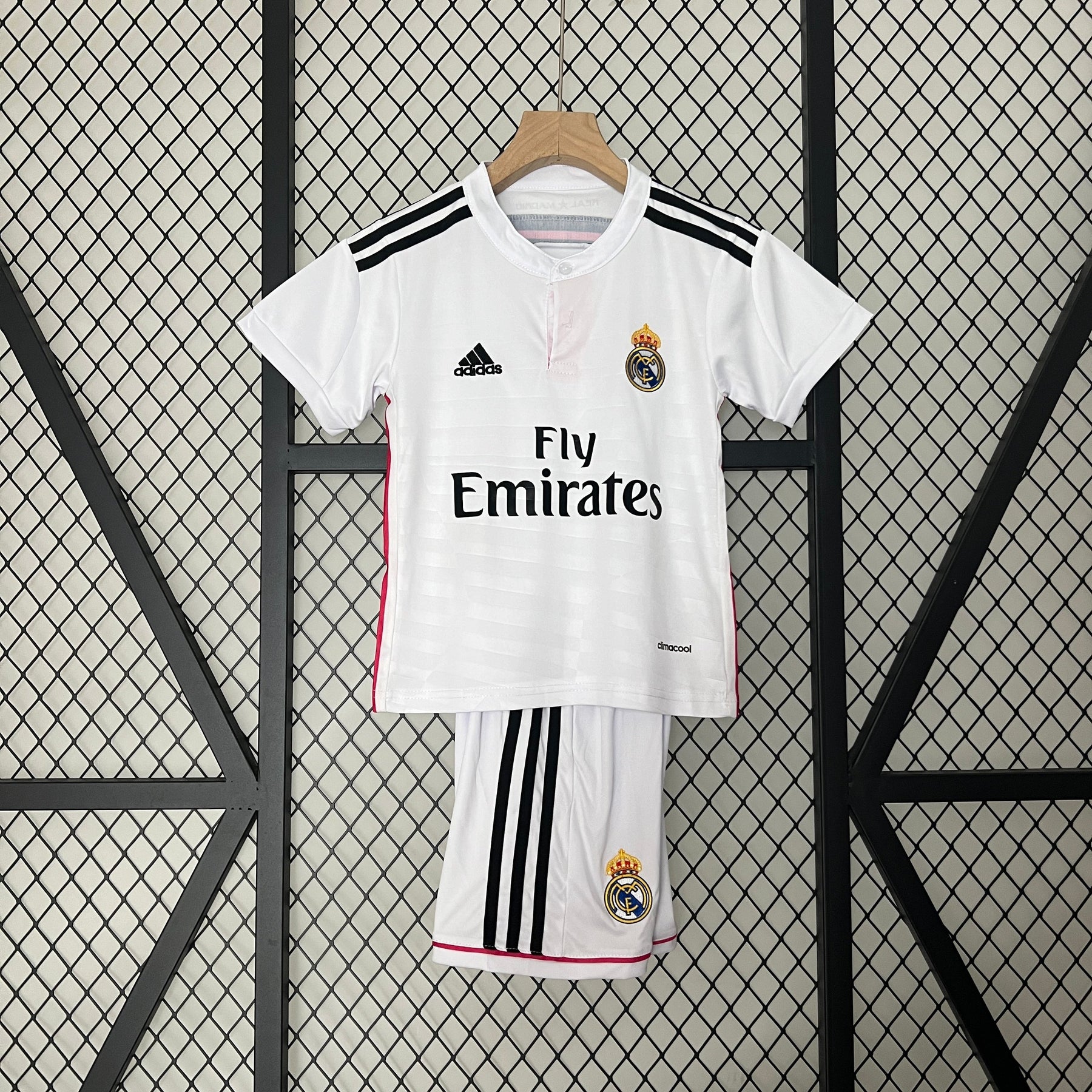 Real Madrid Home 14/15 Kit Kids Retro