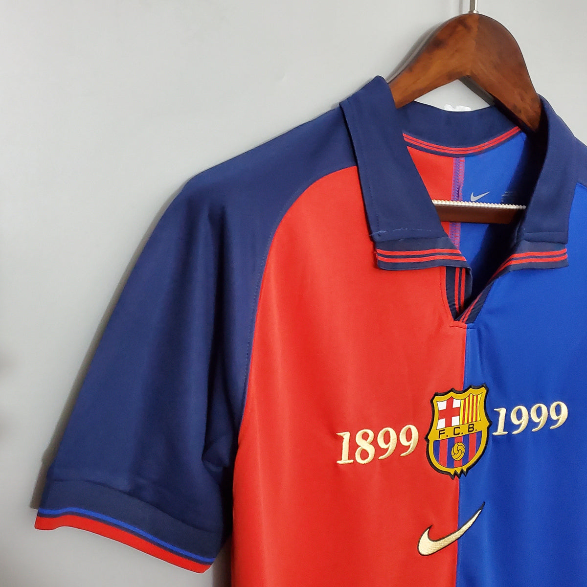 Barcelona Home Jersey Special Edition 100° Retro