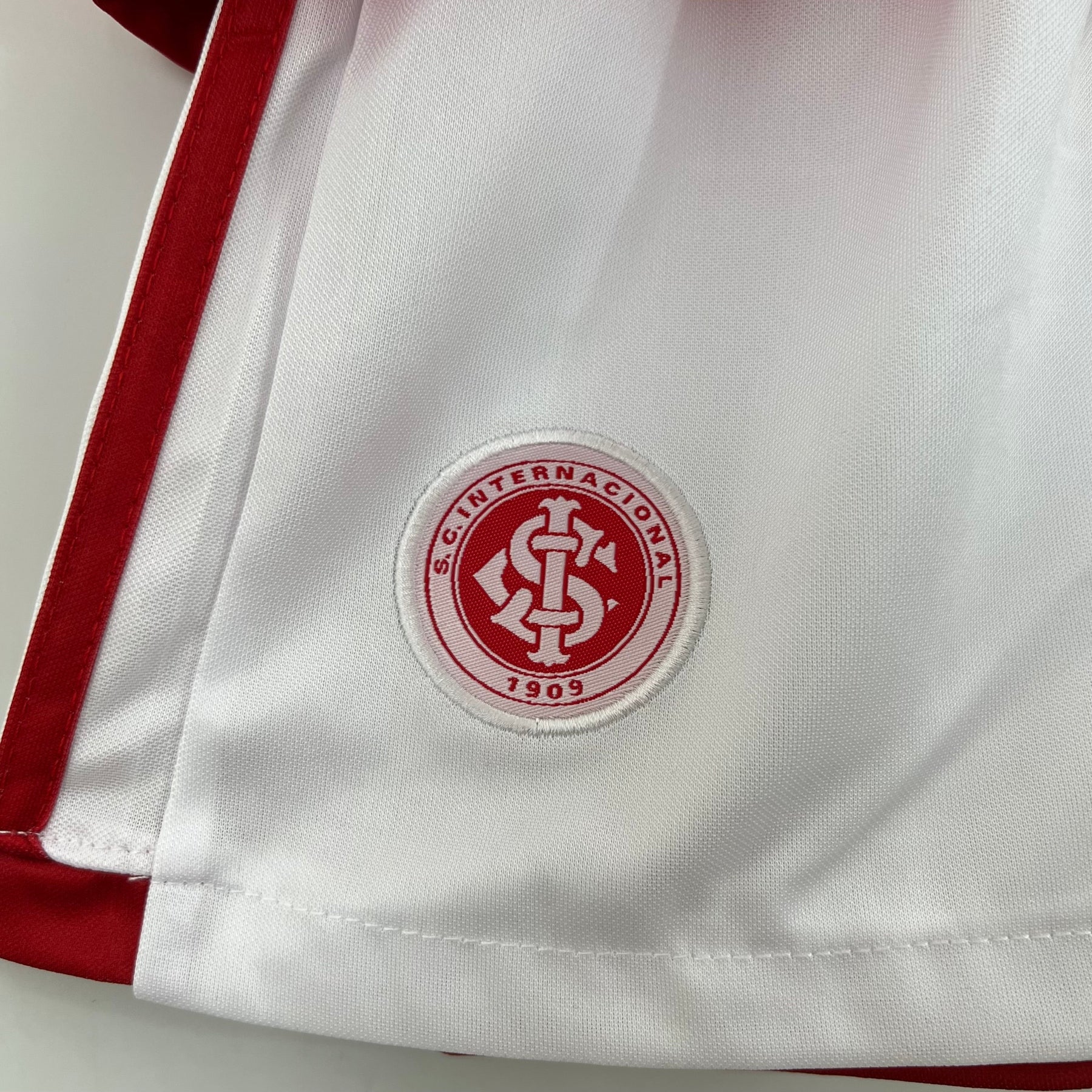 Internacional Home 23/24 Kit Kids