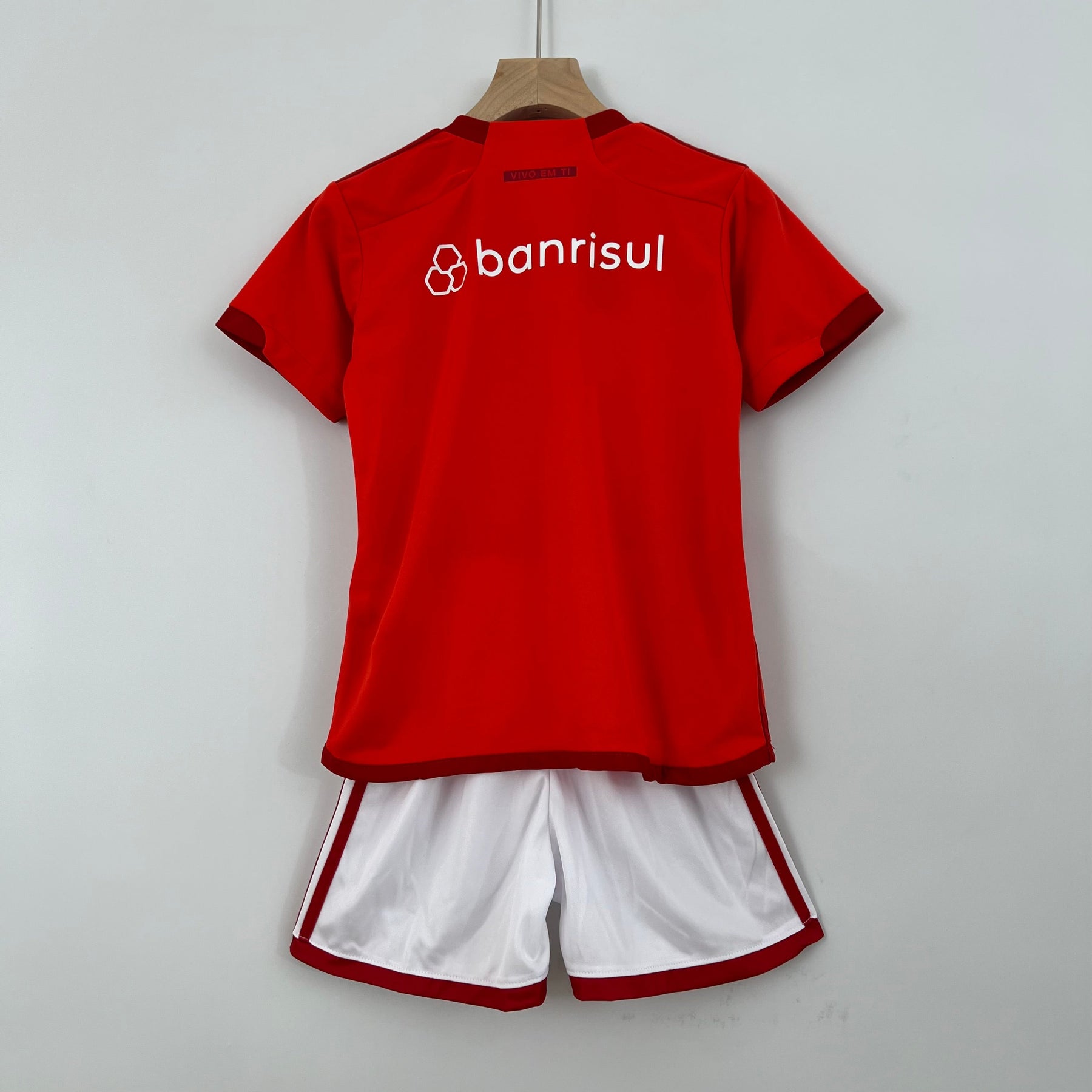 Internacional Home 23/24 Kit Kids