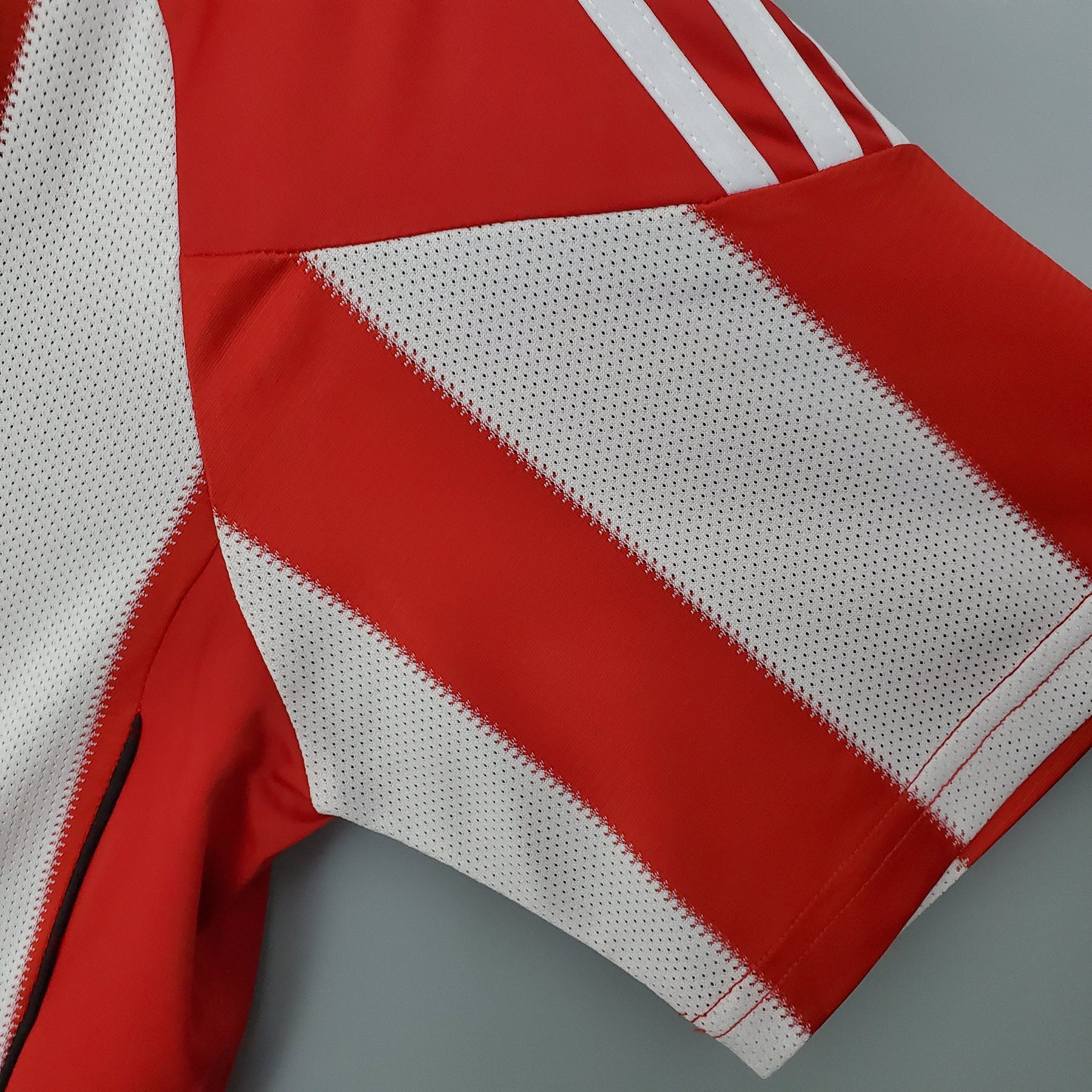 Bayern München Home Jersey 2010 Retro