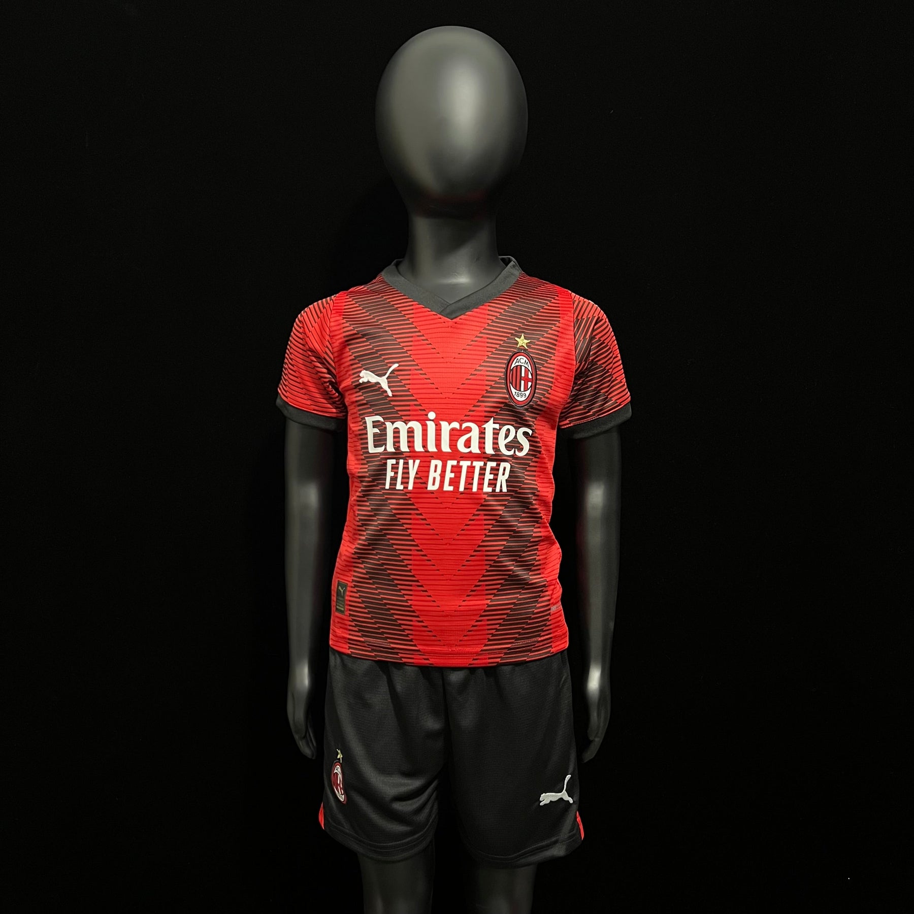 Milan Home 23/24 Kit Kids