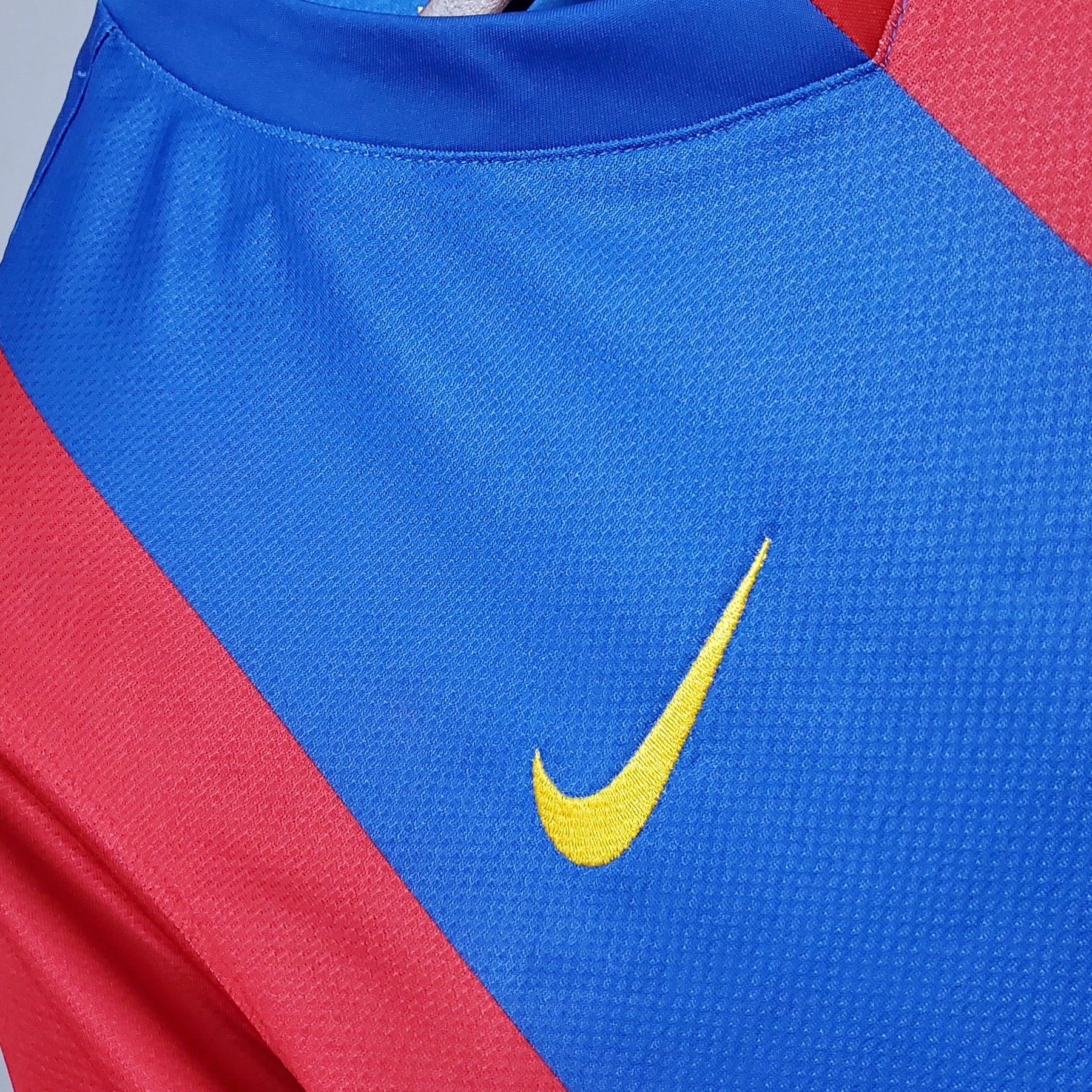 Barcelona Home Jersey 06/07 Retro