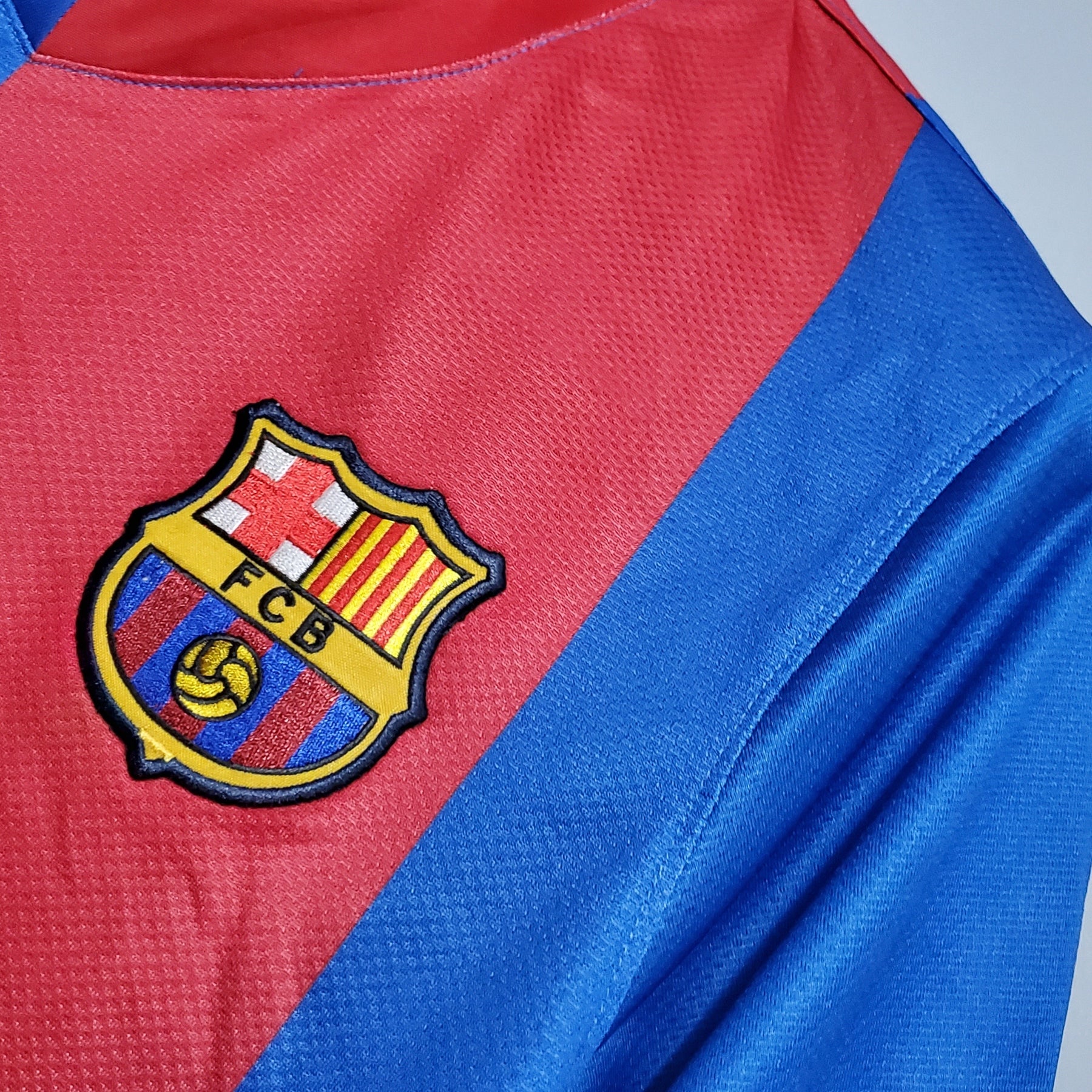 Barcelona Home Jersey 06/07 Retro