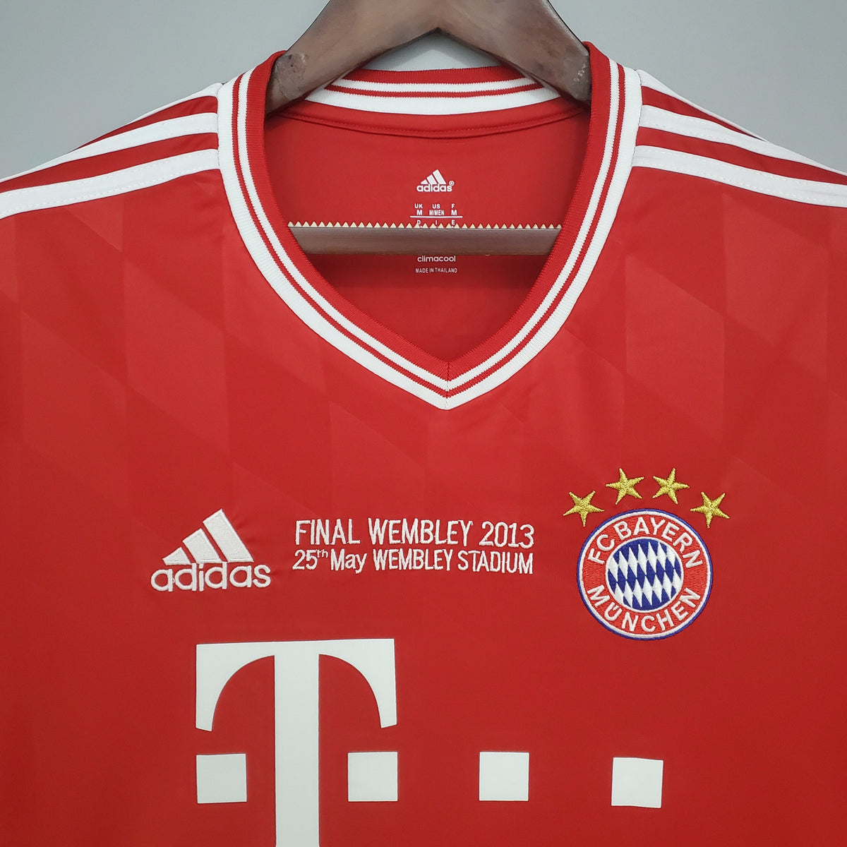 Bayern München Home Jersey 2013 Retro Long Sleeve