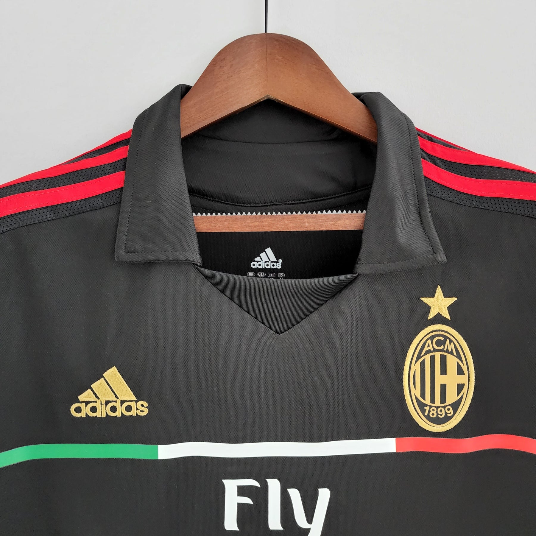 Milan Away Jersey 11/12 Retro