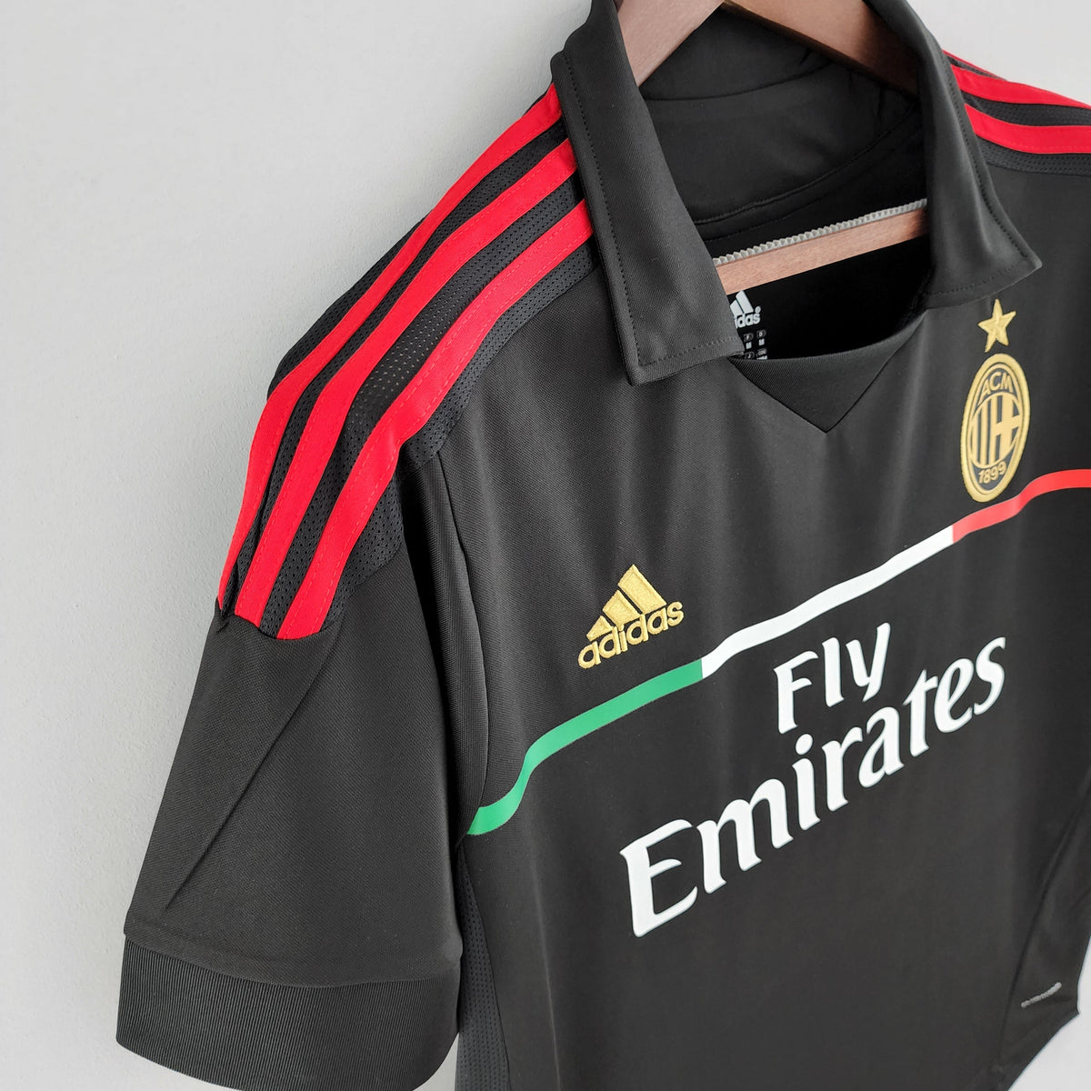 Milan Away Jersey 11/12 Retro