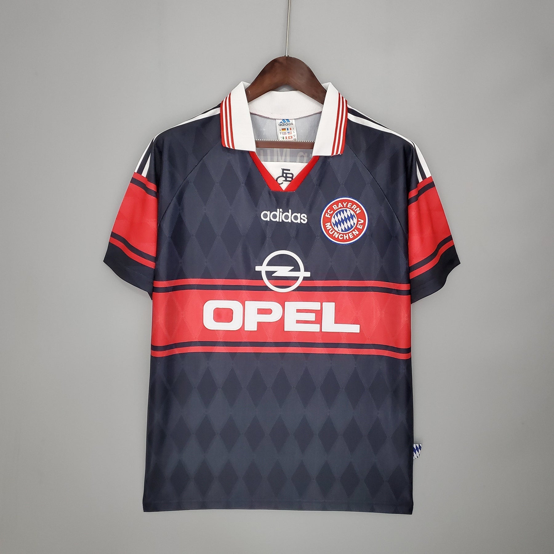 Bayern München Home Jersey 97/98 Retro