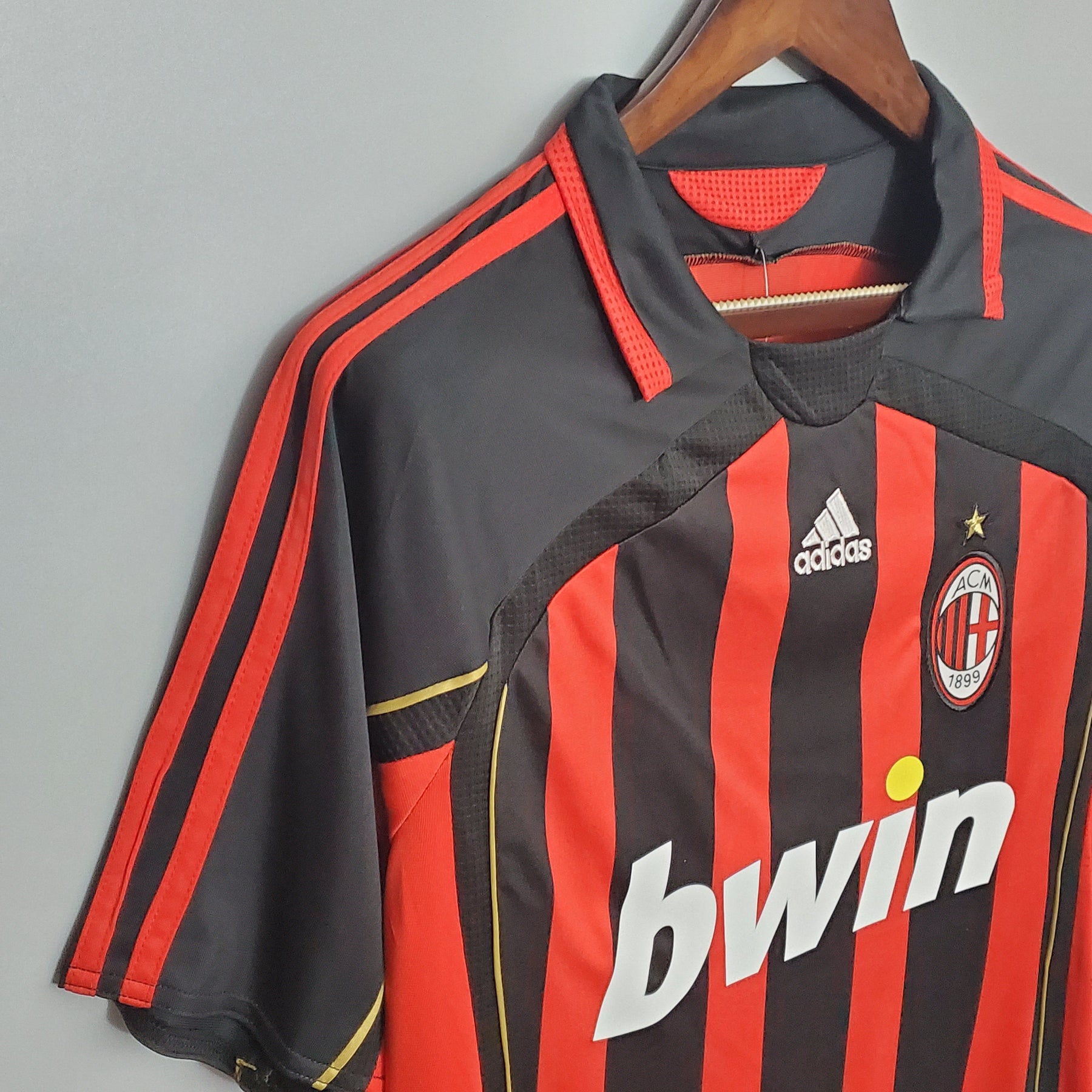 Milan Jersey Home 06/07 Retro