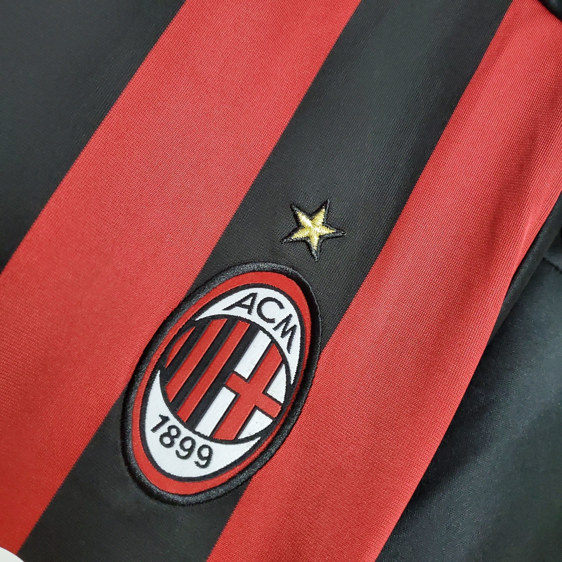 Milan Home Jersey 09/10 Retro