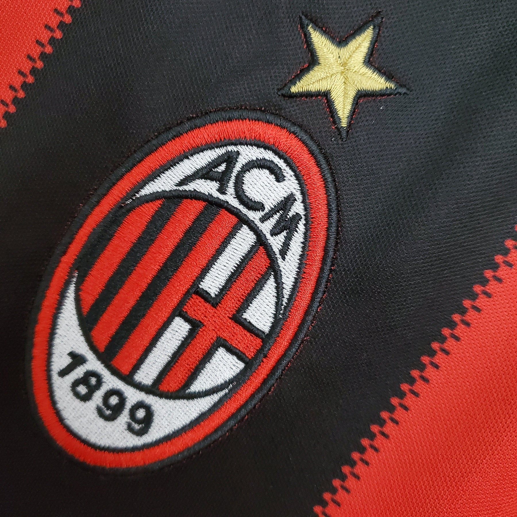 Milan Home Jersey 10/11 Retro