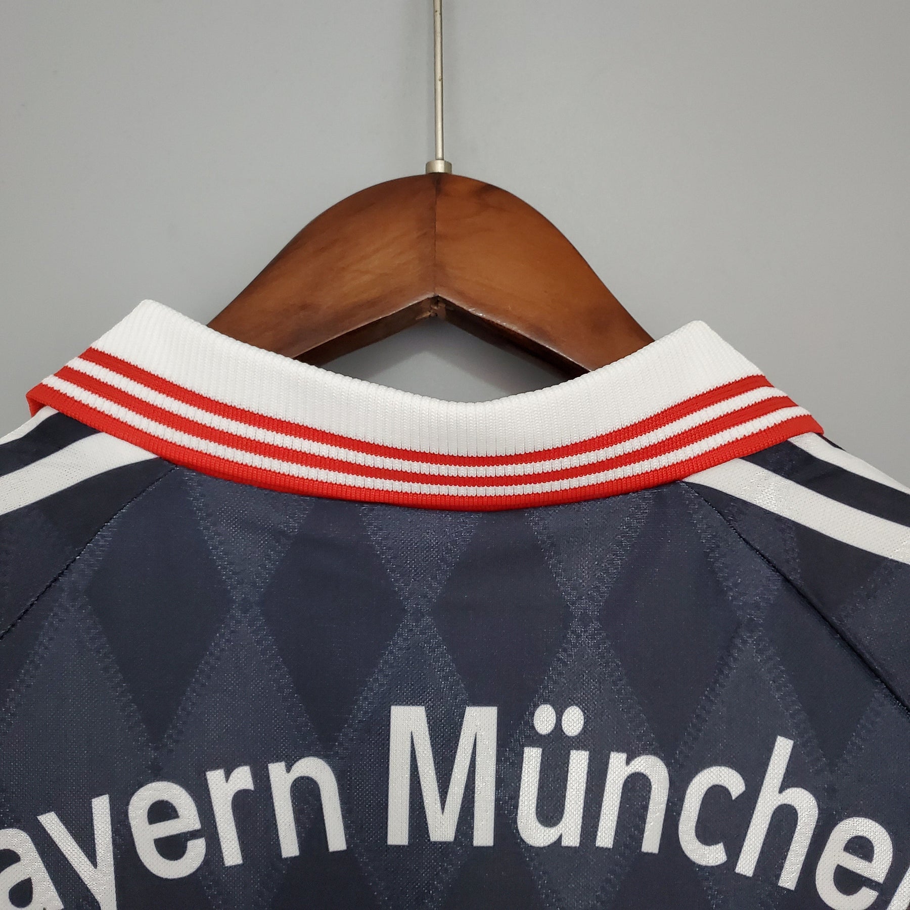 Bayern München Home Jersey 97/98 Retro