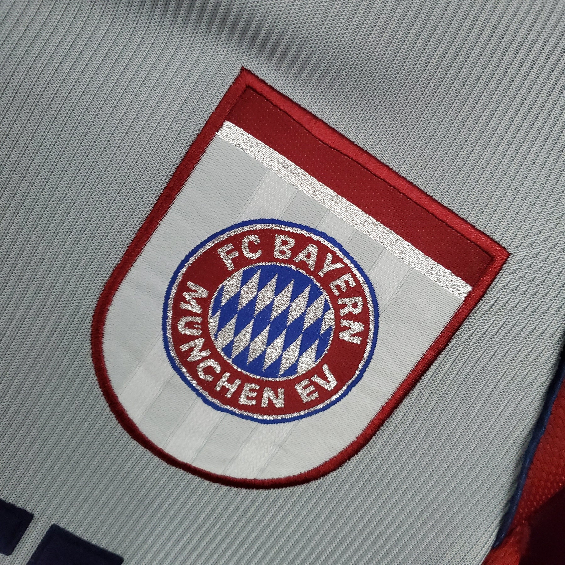 Bayern München Home Jersey 98/99 Retro