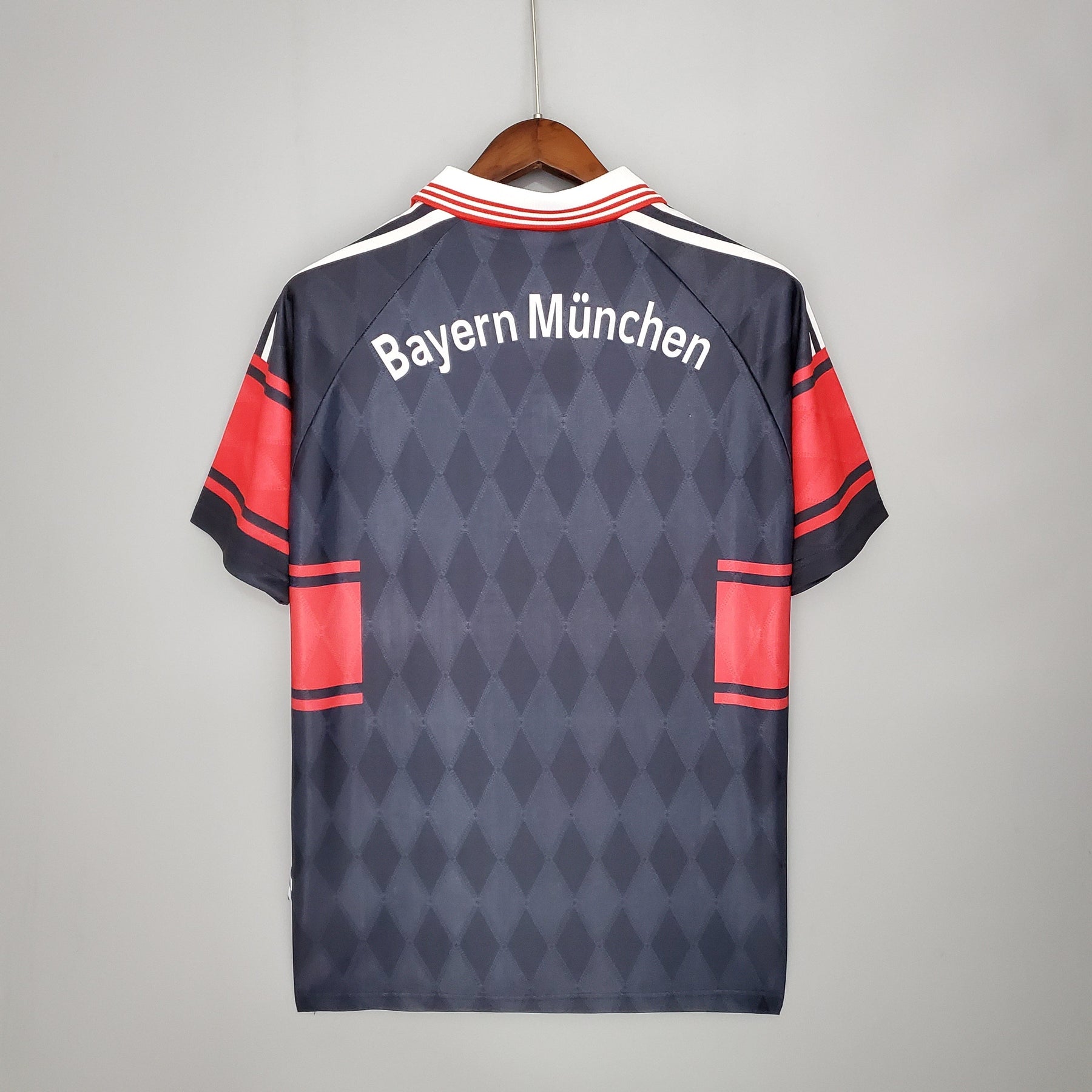 Bayern München Home Jersey 97/98 Retro