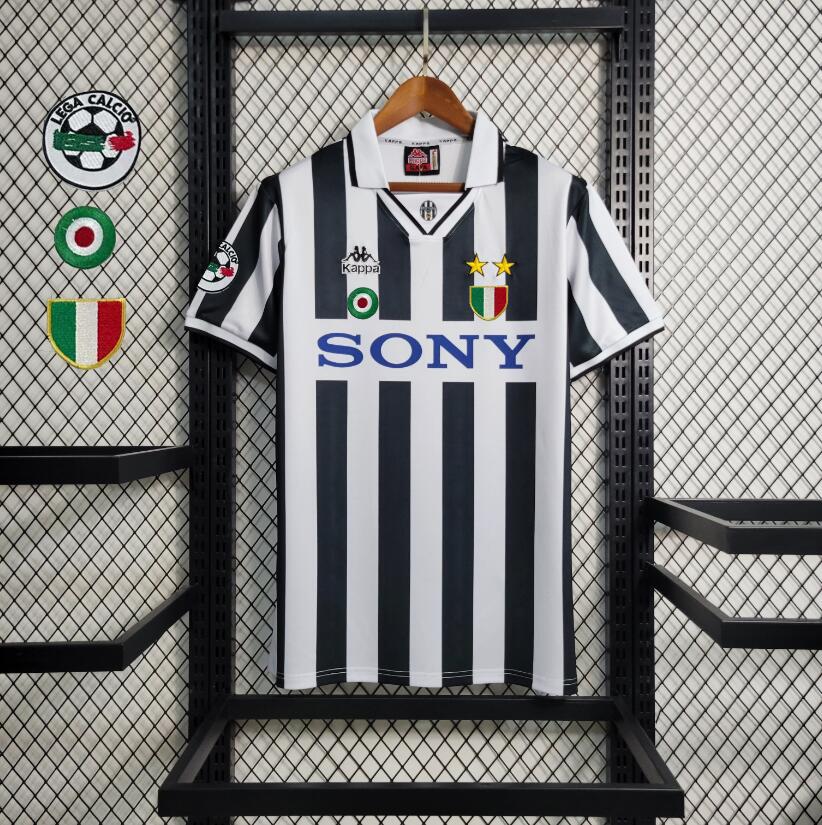 Juventus Home Jersey 96/97 Retro