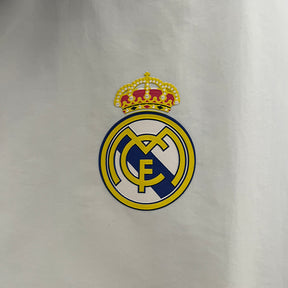 Real Madrid Retro 17/18 Windbreaker Reversible