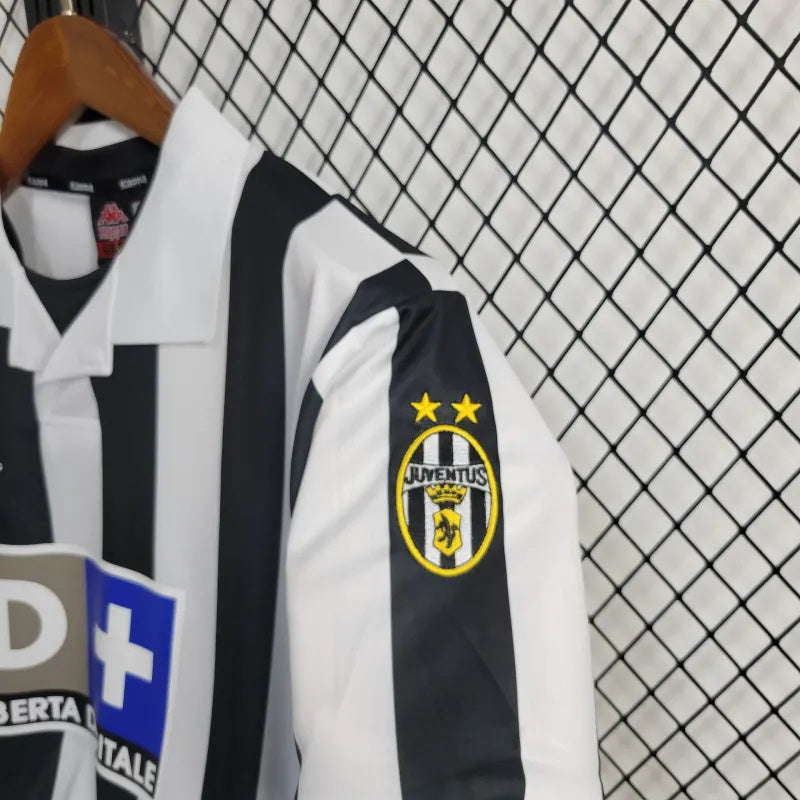 Juventus Home Jersey 98/00 Retro