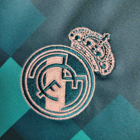 Real Madrid Third Jersey 17/18 Retro