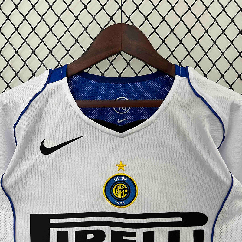 Inter Milan Jersey Away 04/05 Retro