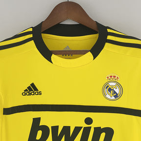 Real Madrid Goalkeeper Home Jersey 11/12 Retro