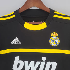 Real Madrid Goalkeeper Away Jersey 11/12 Retro