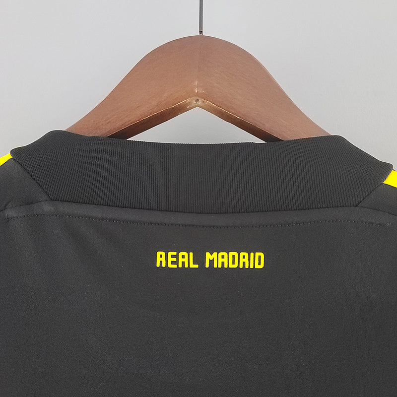 Real Madrid Goalkeeper Away Jersey 11/12 Retro