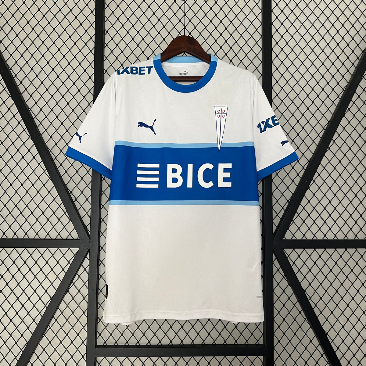 Universidad Católica Home Jersey 24/25