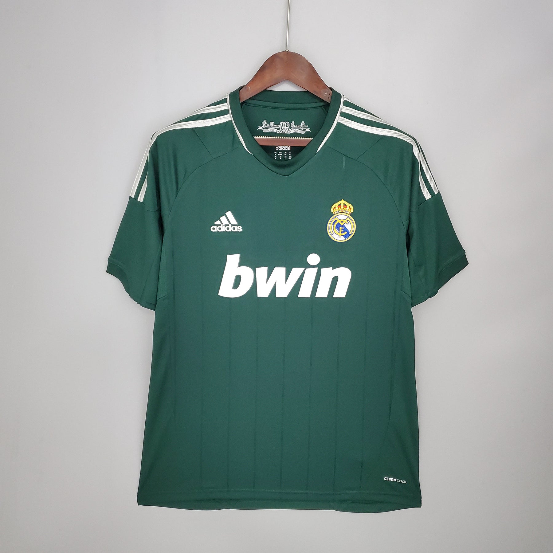 Real Madrid Third Jersey 12/13 Retro