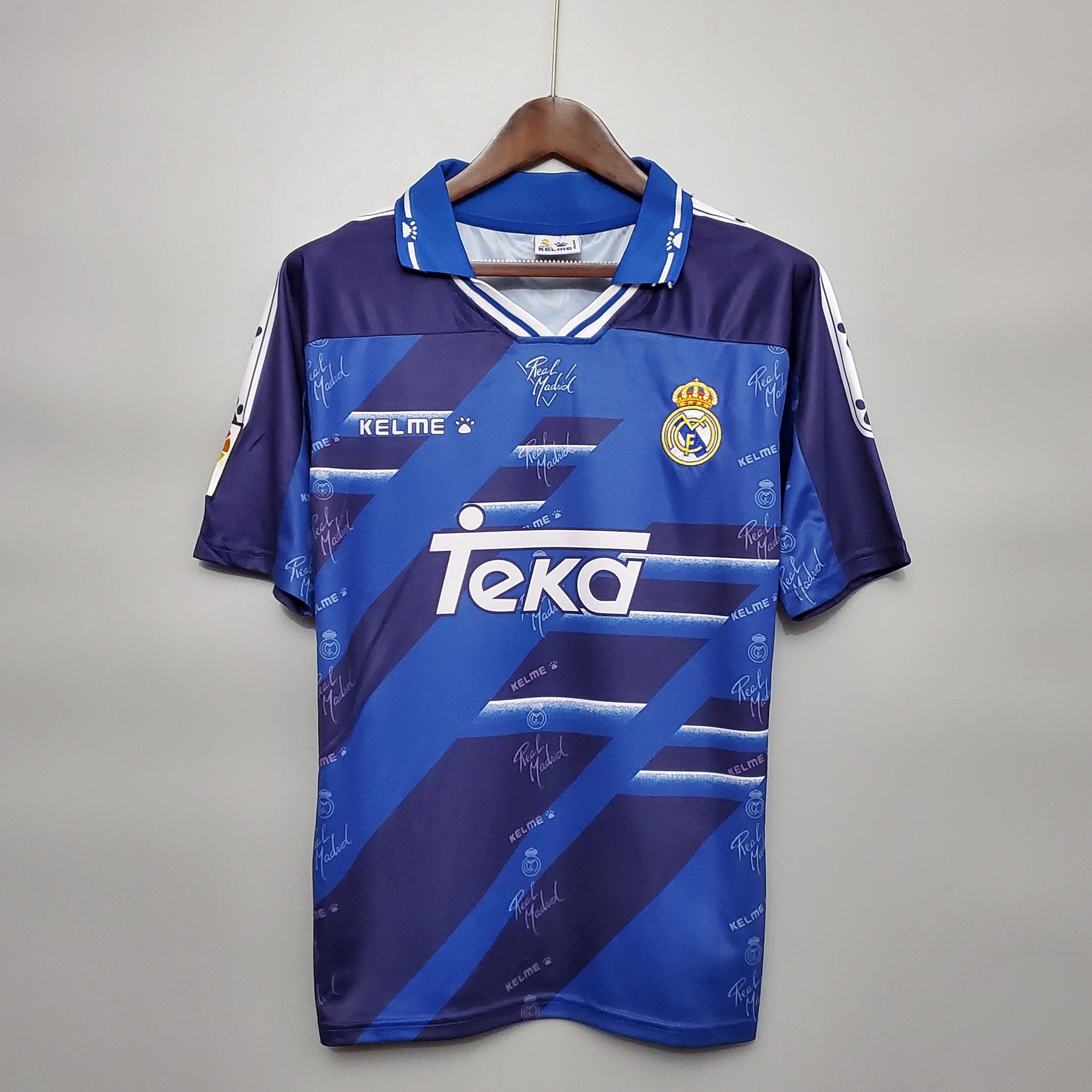 Real Madrid Away Jersey 94/96 Retro