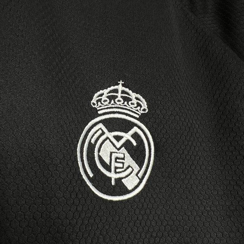 Real Madrid Goalkeeper Black Jersey 24/25